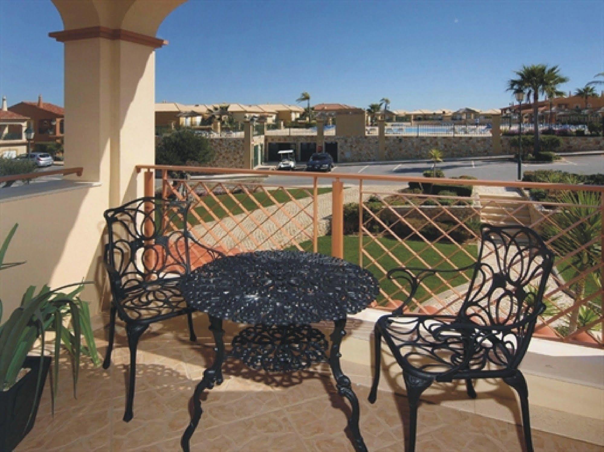 Boavista Golf & Spa - Bela Colina Holidays Lagos Exterior photo A balcony