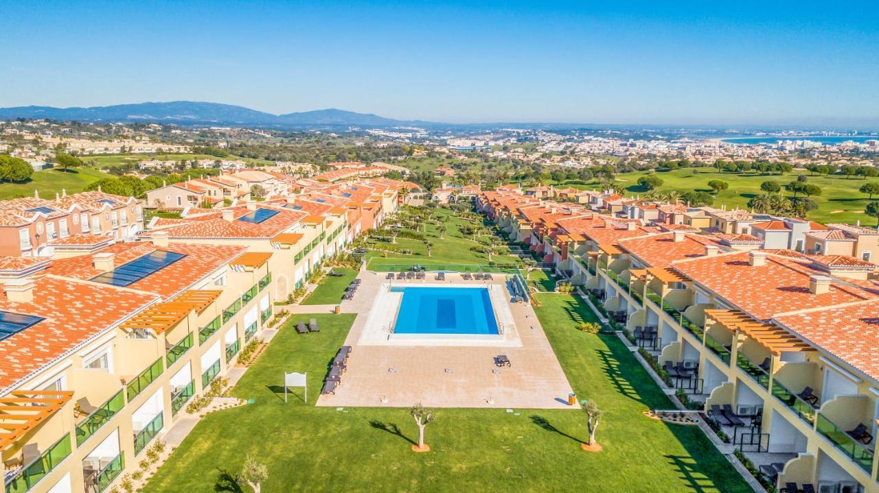 Boavista Golf & Spa - Bela Colina Holidays Lagos Exterior photo Aerial view of Quinta do Lago