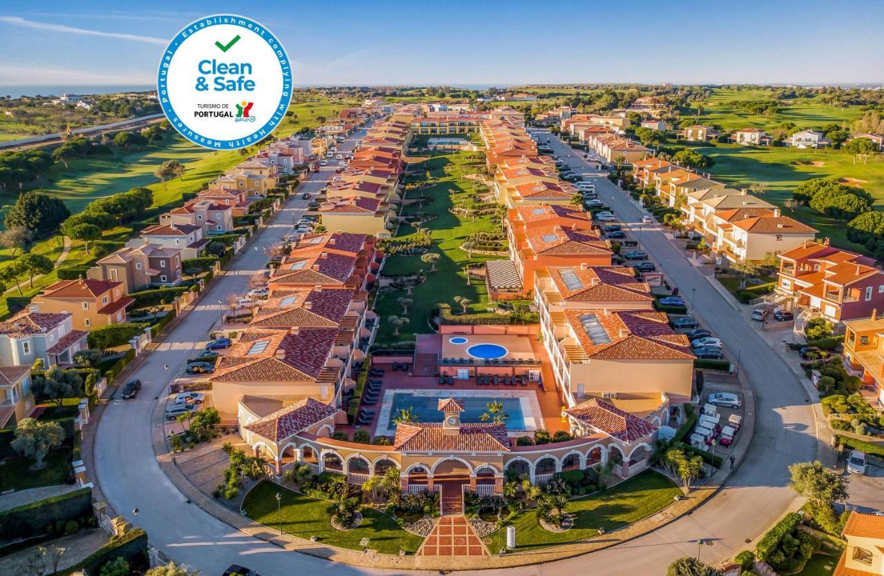 Boavista Golf & Spa - Bela Colina Holidays Lagos Exterior photo Aerial view of Quinta do Lago